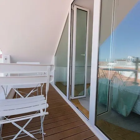 Seaside With A View - 200m Away From The Beach! Appartement
